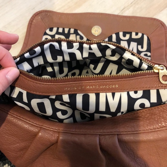 Tan/brown leather Marc Jacobs bag - Picture 6 of 8
